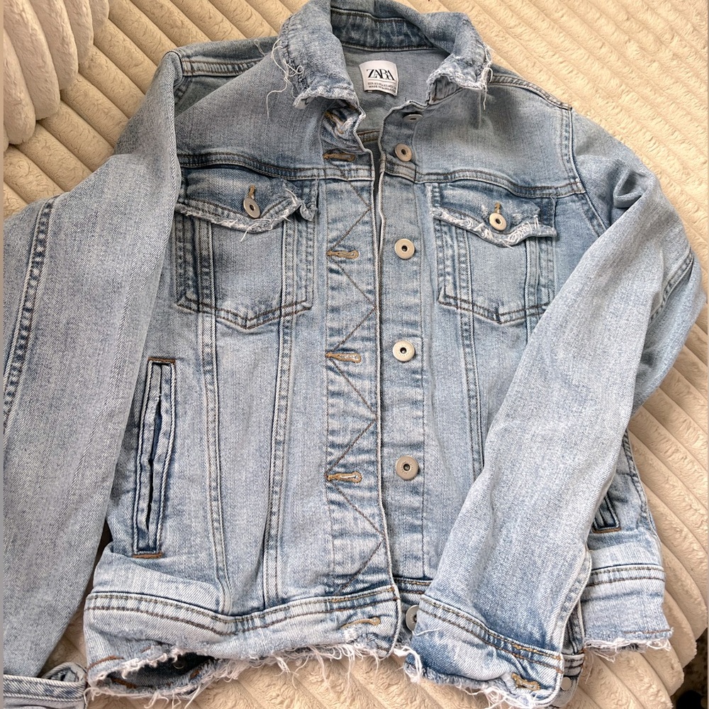 Women’s ZARA Jean Jacket